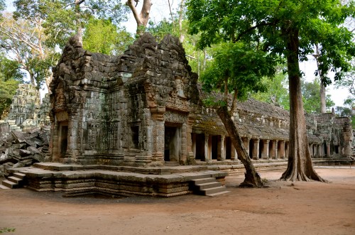 塔普倫寺Ta Prohm圍廊