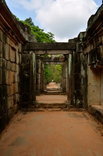 大吳哥Angkor Thom巴本寺Baphuon